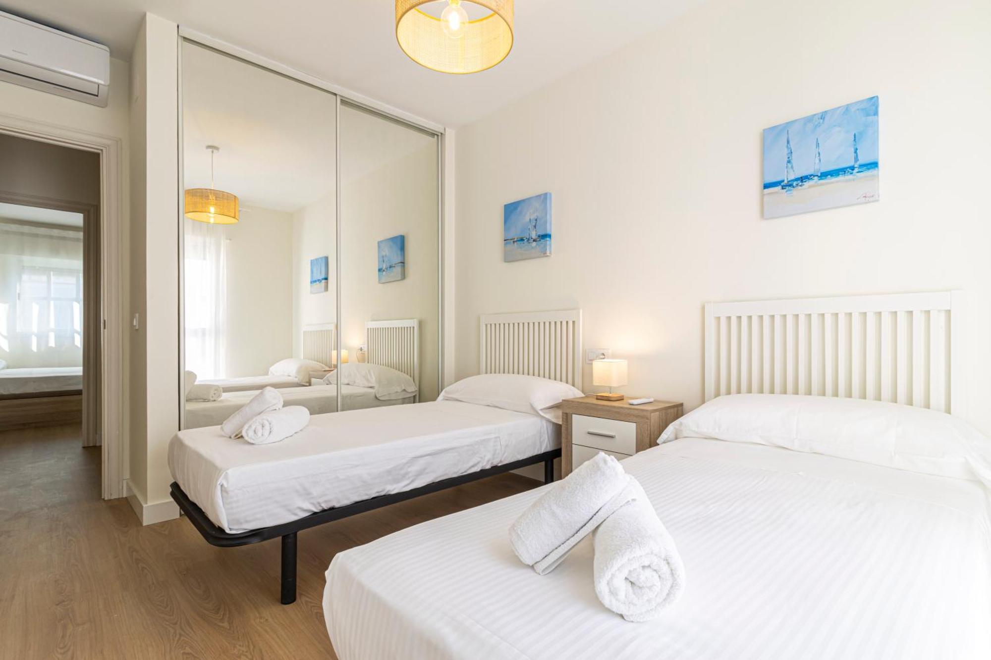 Allo Apartments Medina Duplex 3 Habitaciones-Parking เฮเรซ เด ลาฟรอนเตรา ภายนอก รูปภาพ